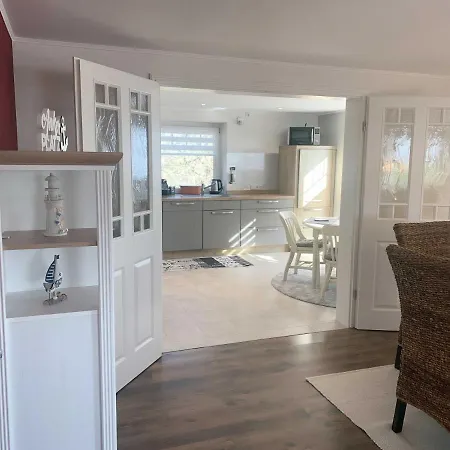 別荘 Huus Veerundsuesti